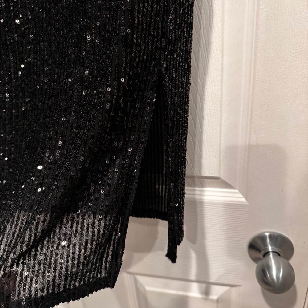 Vince Camuto Black skirt size small